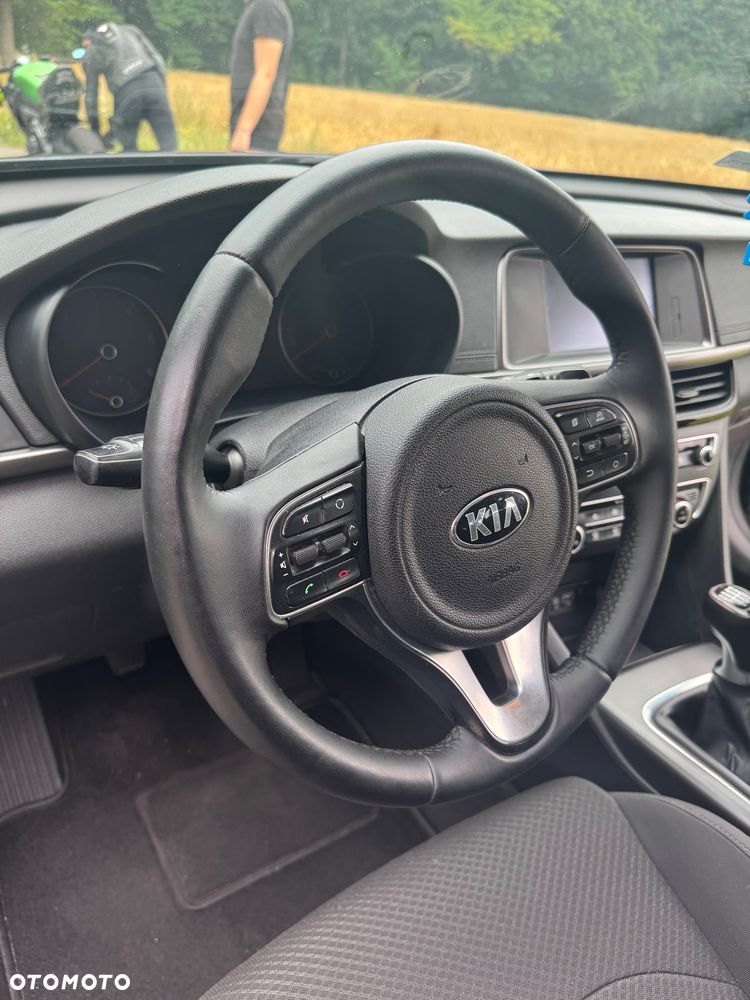 Kia Optima 1.7 CRDI M - 10