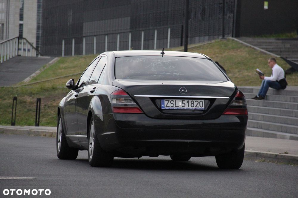 Mercedes-Benz S-Class 2006 photo 5