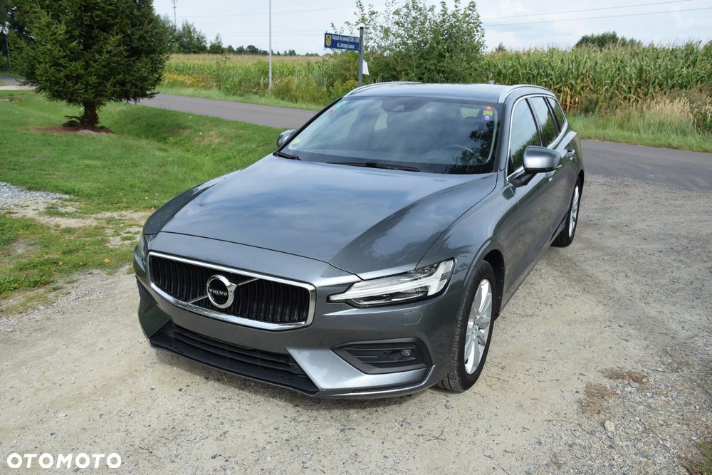Volvo V60 D3 AWD Geartronic Momentum - 1