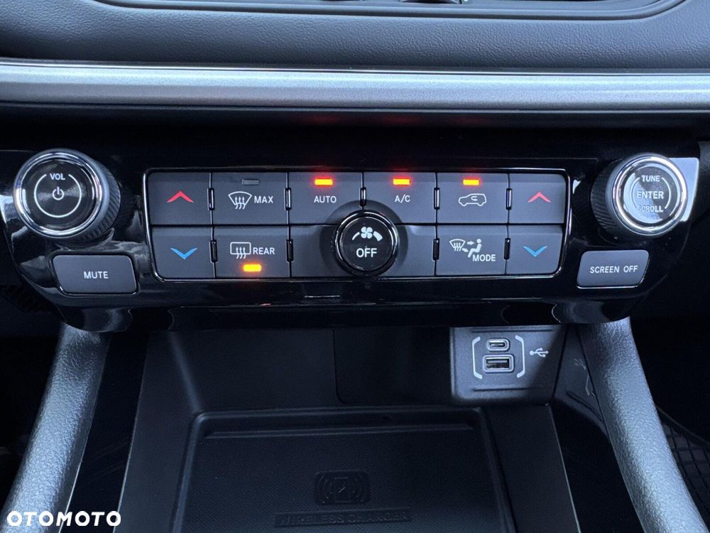 Jeep Compass 1.3 TMair Limited FWD S&S DDCT - 24