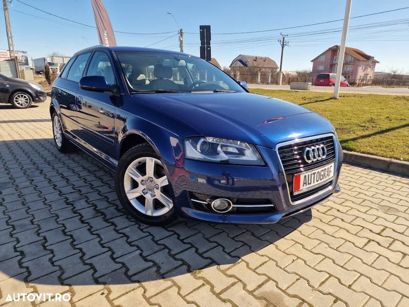 Audi A3 1.4 TFSI S line Sportpaket - 2