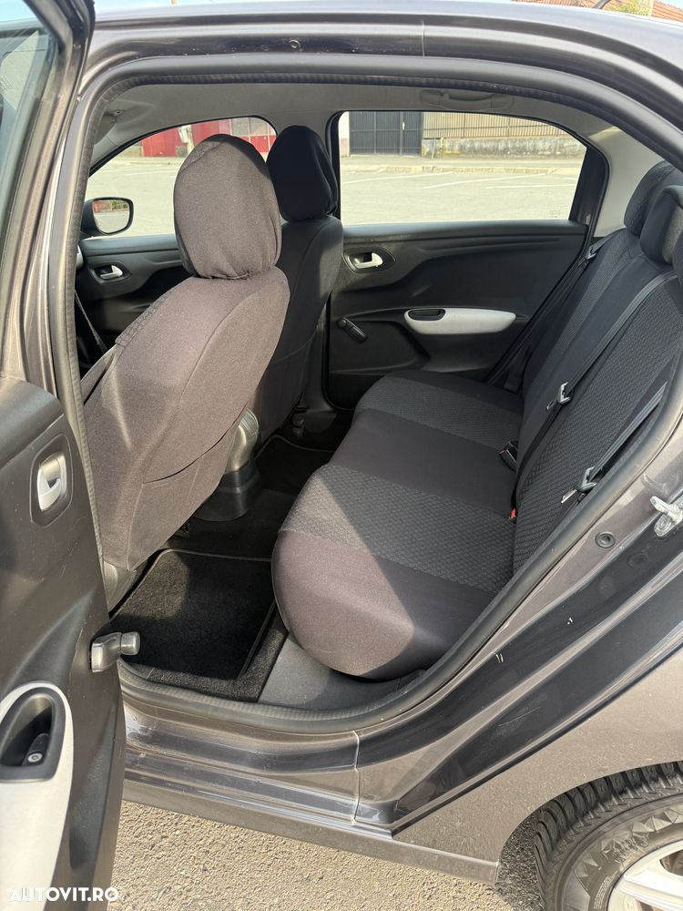Citroën C-Elysée 1.2 PureTech BVM Feel - 16