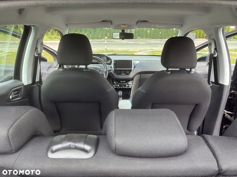 Peugeot 208 1.2 PureTech Active - 14