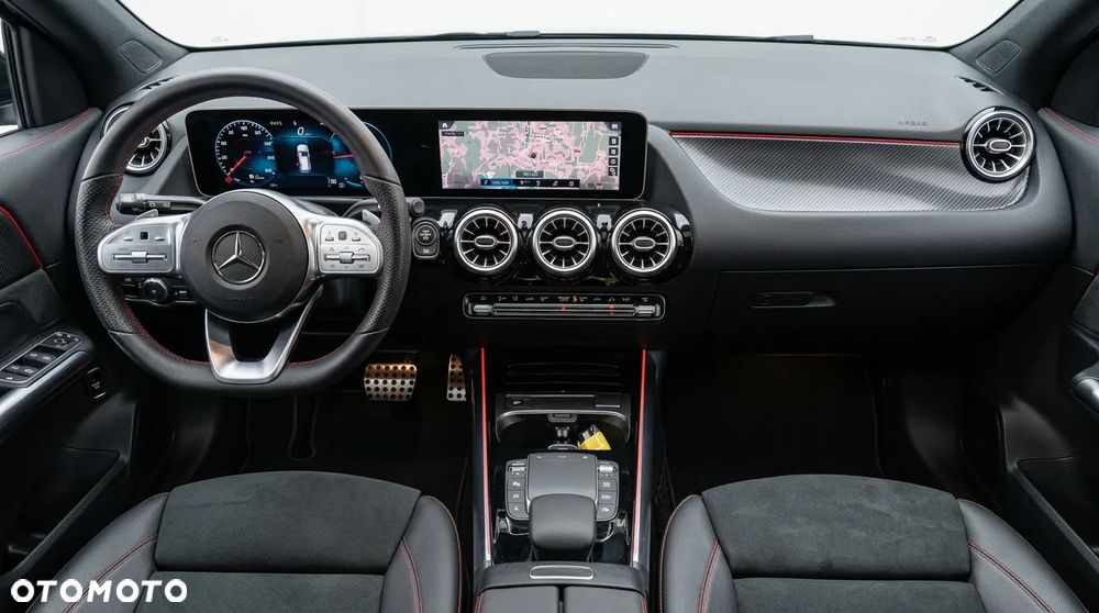 Mercedes-Benz GLA 250 4-Matic AMG Line - 6