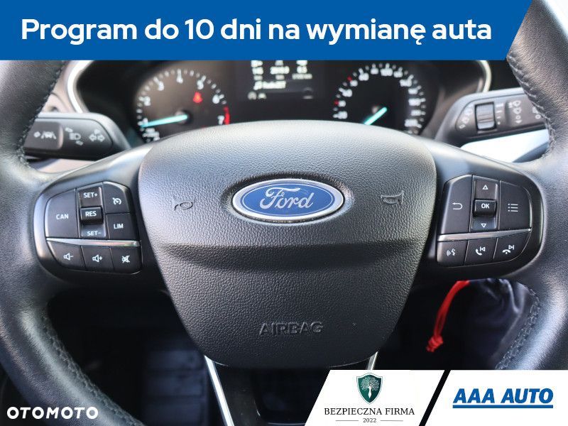 Ford Focus SW - 20