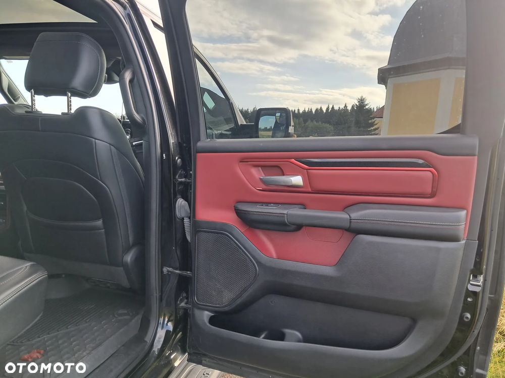 RAM 1500 5.7 Crew Cab Rebel - 8