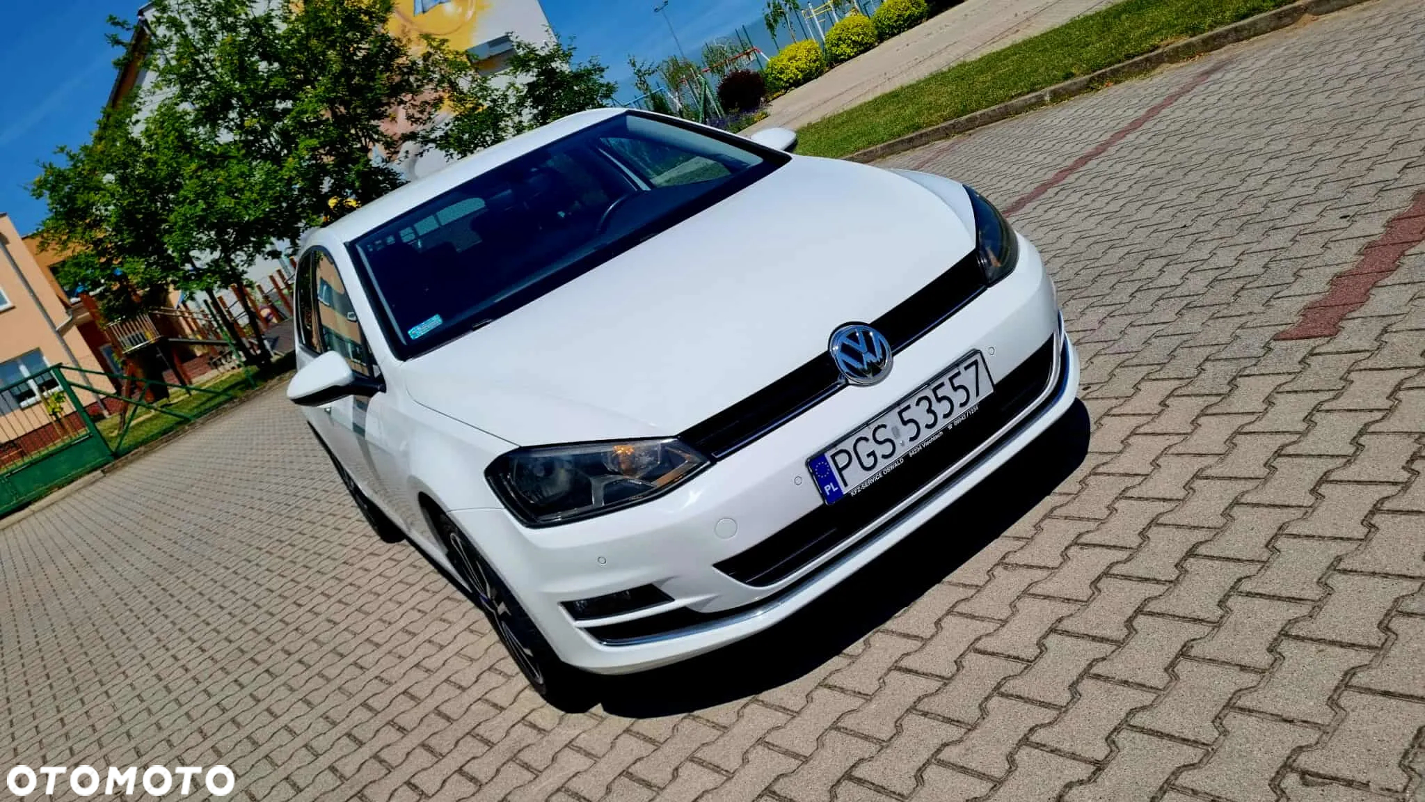 Volkswagen Golf 1.6 TDI BlueMotion Technology DSG Allstar - 2