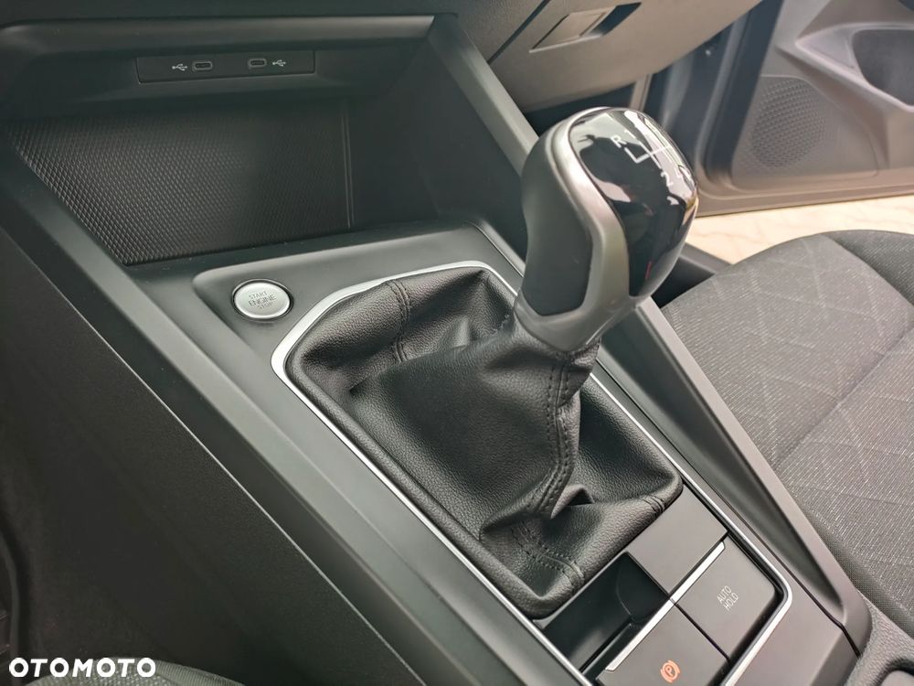 Volkswagen Golf 1.5 TSI EVO Life - 30