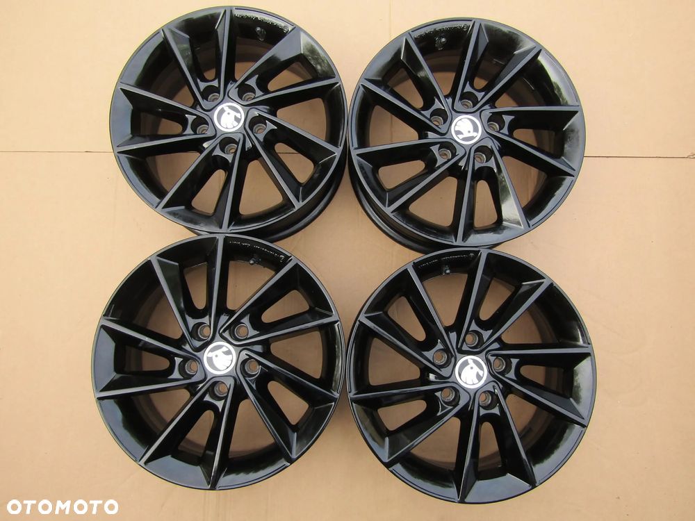 4x Felgi 16 Skoda Octavia II III IV Karoq VW T-ROC T Roc Jetta Golf V VI VII Touran Caddy Jetta Seat Ateca Leon Ateca 6 j 5x112 ET43 - 3