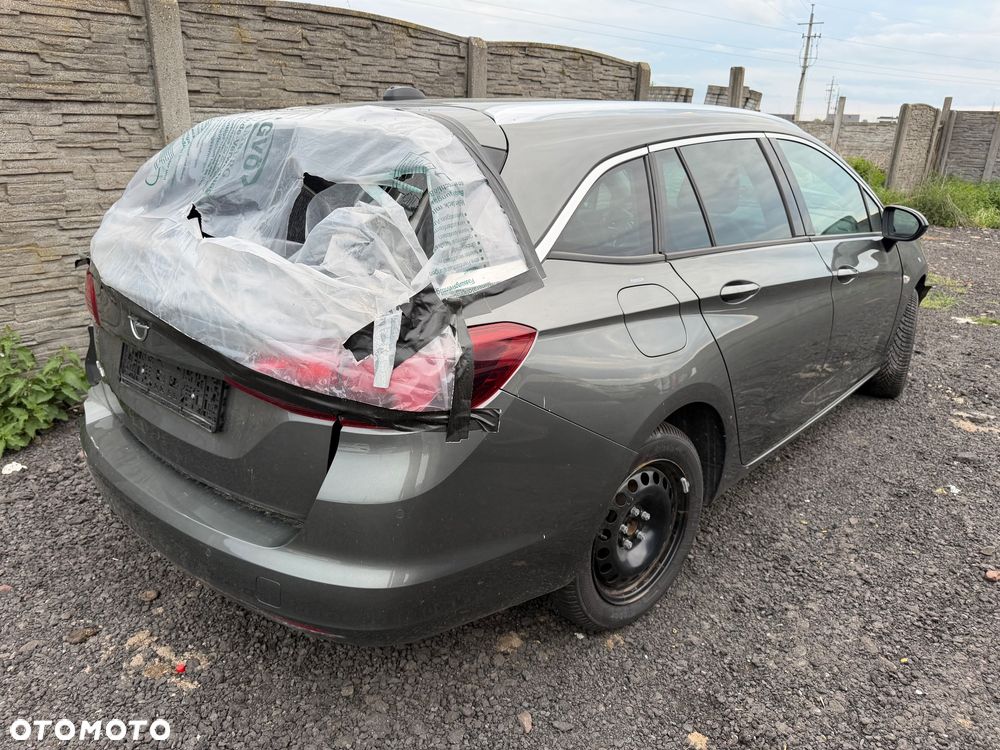Opel Astra 1.2 Turbo Start/Stop Business Elegance - 3