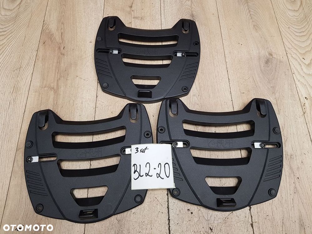 Płyta pod kufer centralny Givi E123 Honda Africa Twin - 1