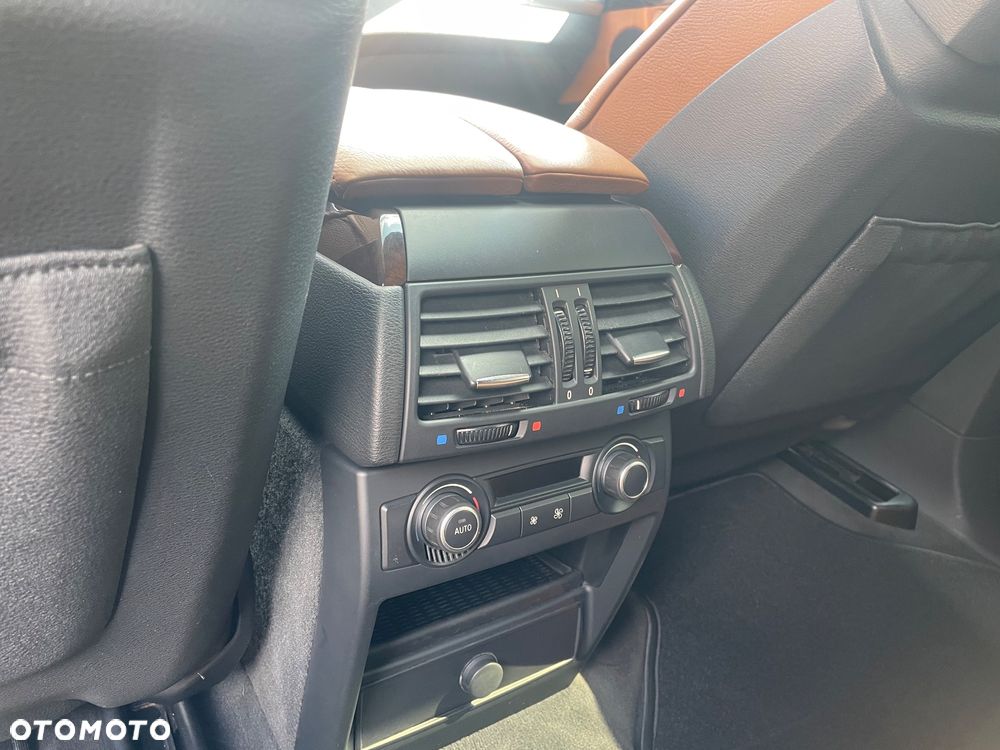 BMW X5 xDrive35d - 20