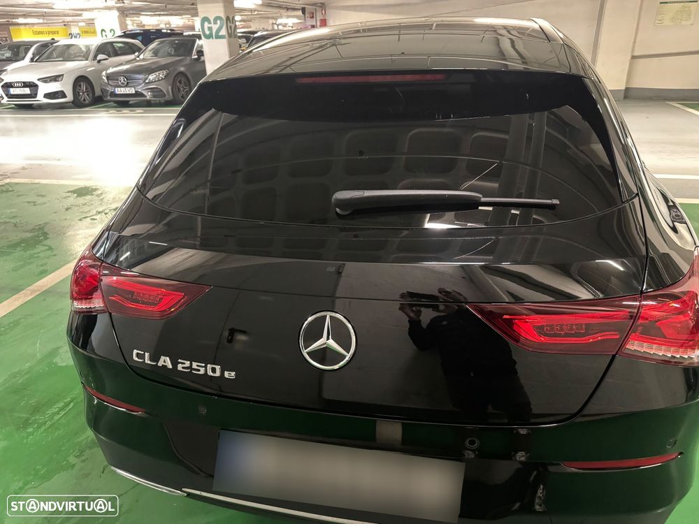 Mercedes-Benz CLA 250 e 8G-DCT Progressive - 8