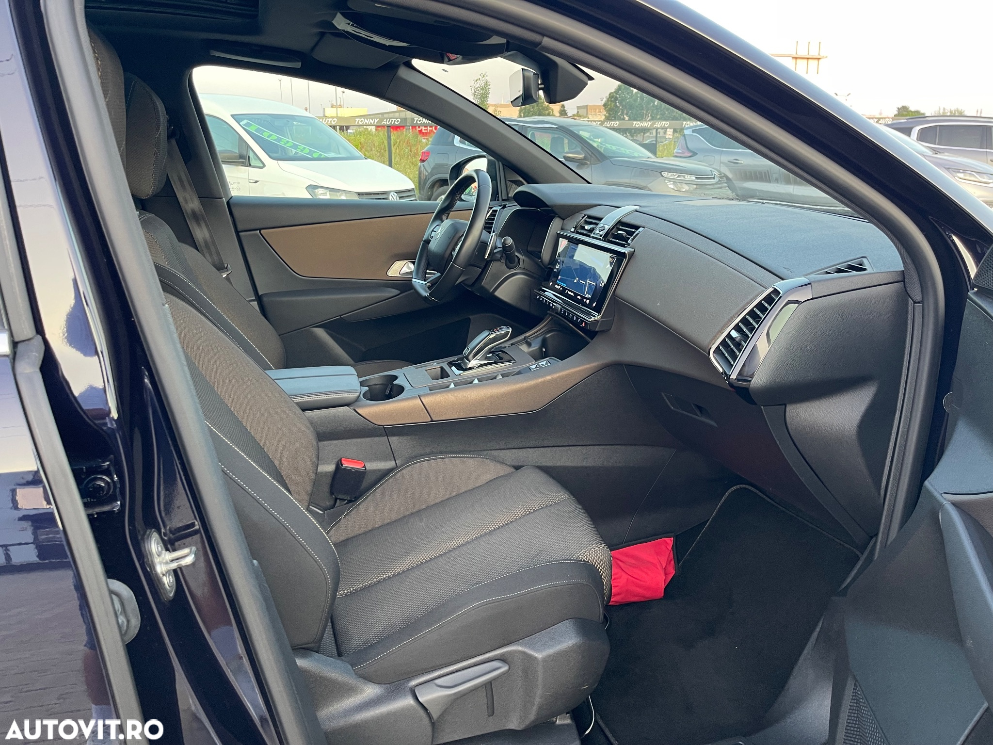 DS Automobiles DS 7 Crossback - 14