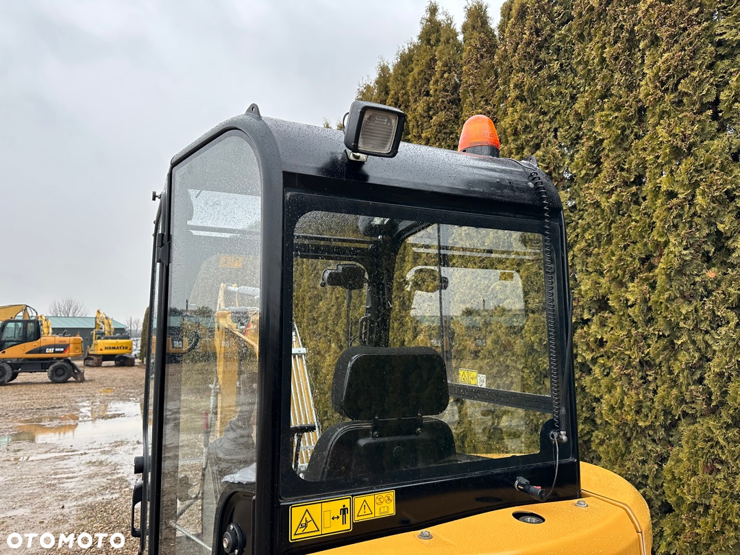 Caterpillar 302.7 D CR - 22