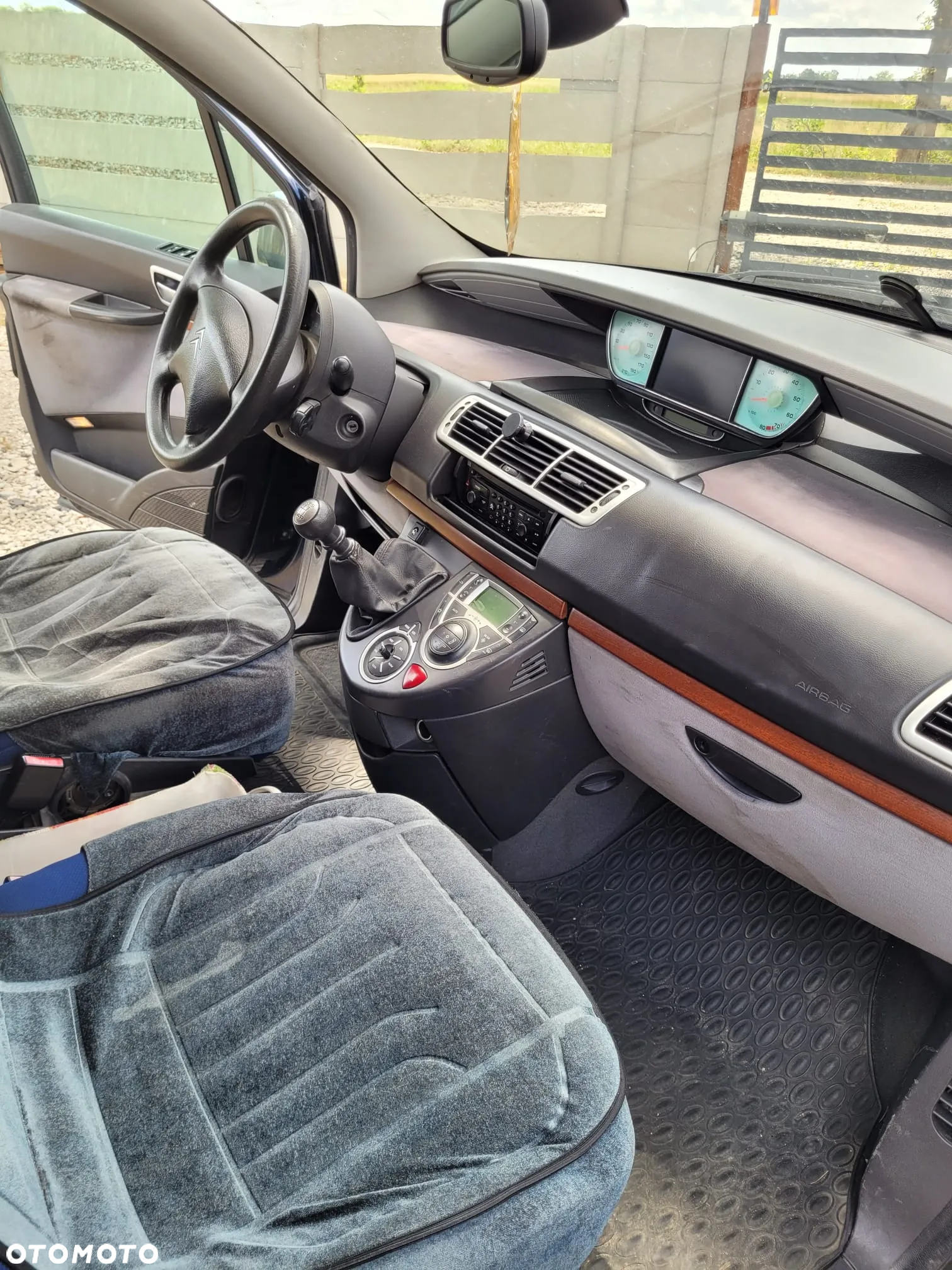 Citroën C8 - 9