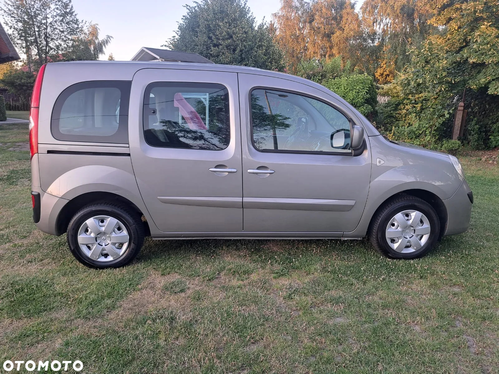 Renault Kangoo 1.6 16V 105 Expression - 8