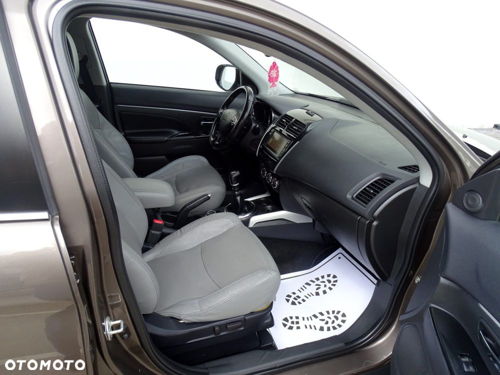 Citroën C4 Aircross 1.8 e-HDi STT 4x4 Exclusive - 12