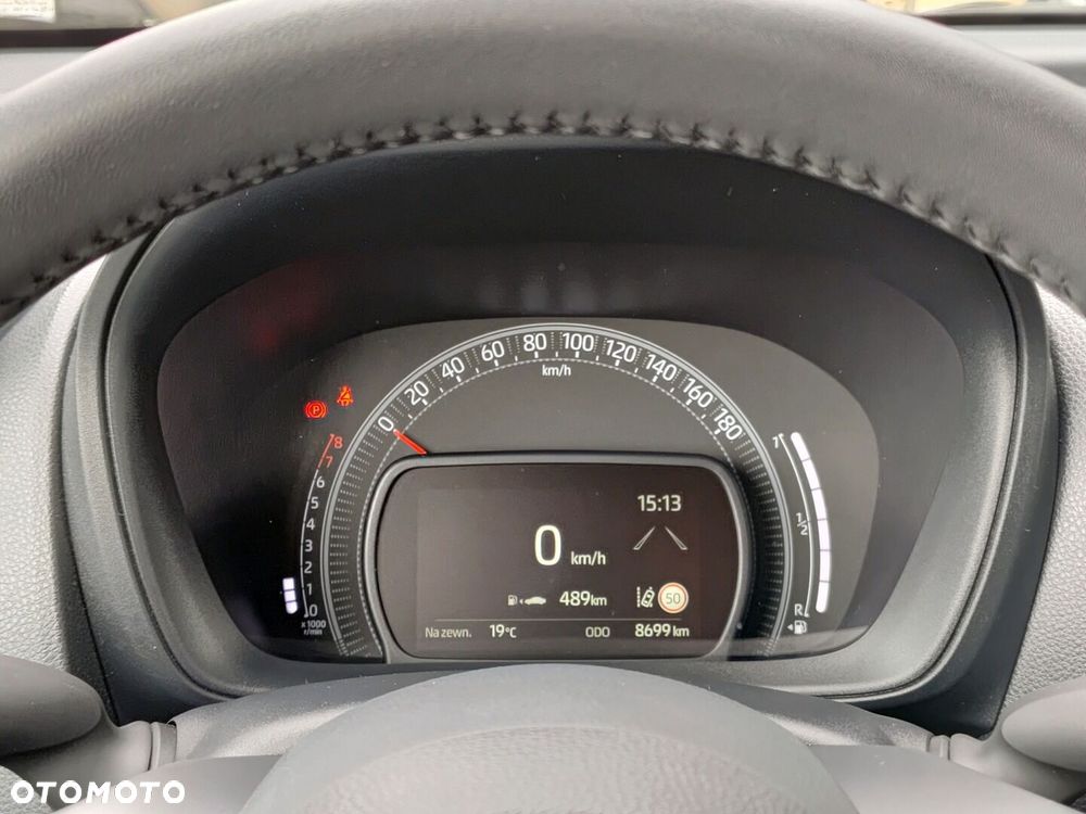 Toyota Aygo X - 13