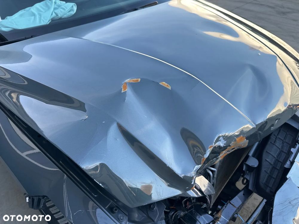 Hyundai Elantra 1.6 Smart CVT - 18