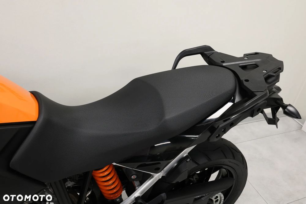 KTM Adventure - 16