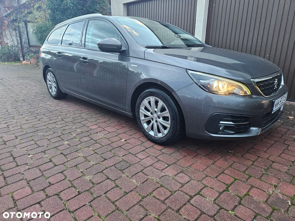 Peugeot 308 1.2 PureTech Allure S&S - 4
