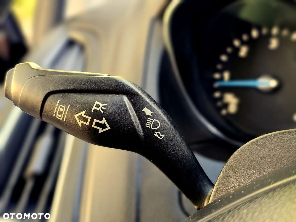 Ford Focus 1.5 TDCi SYNC Edition ASS - 23