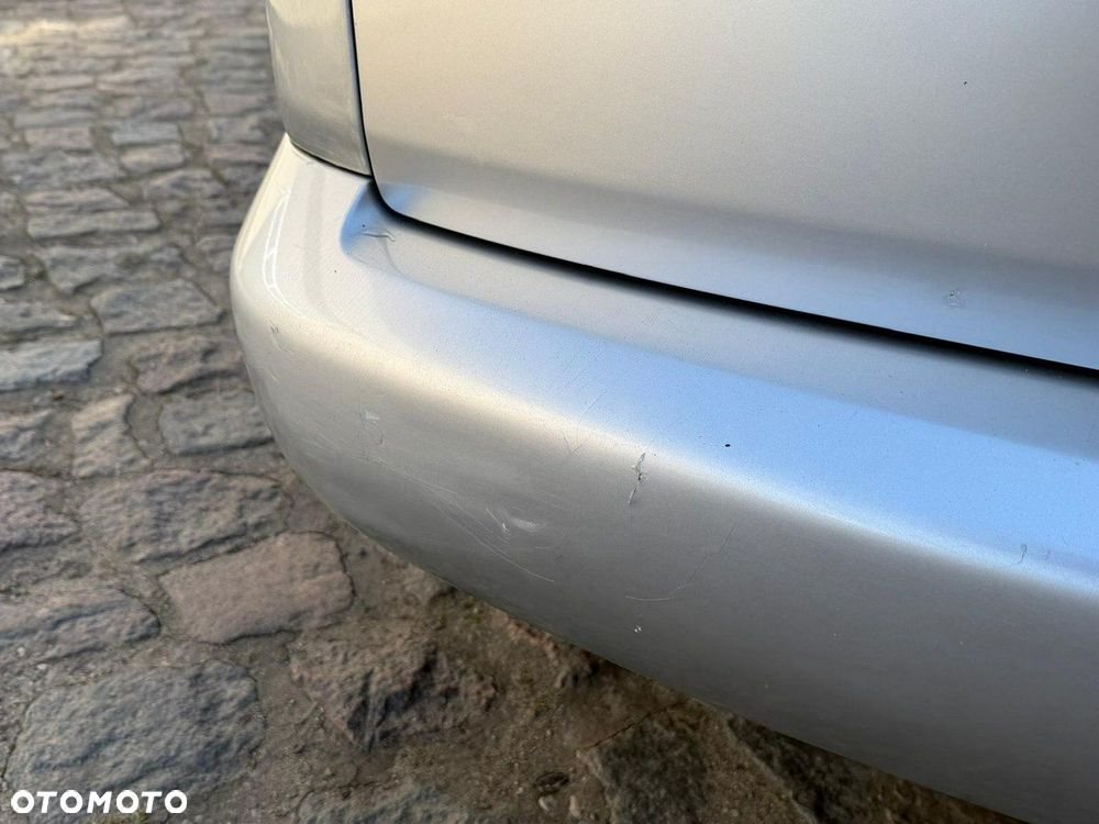 Volkswagen Caddy 1.9 Life Style (5-Si.) - 31