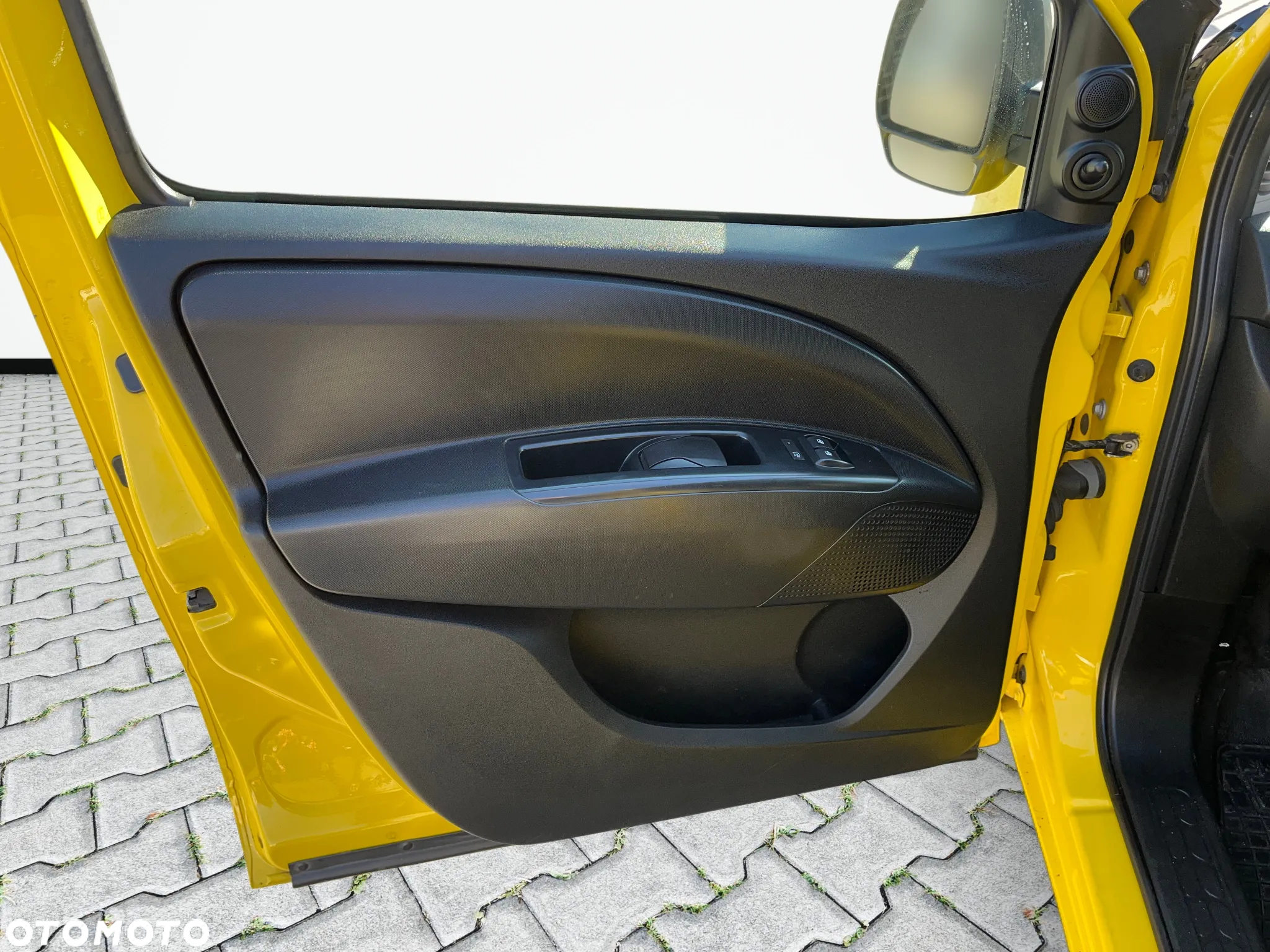 Opel Combo - 11