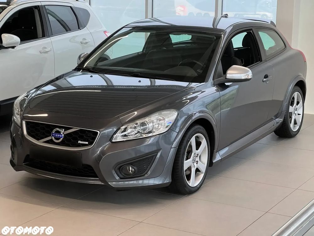 Volvo C30 D3 R-Design - 4