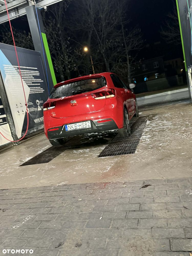 Kia Rio 1.2 XL - 2