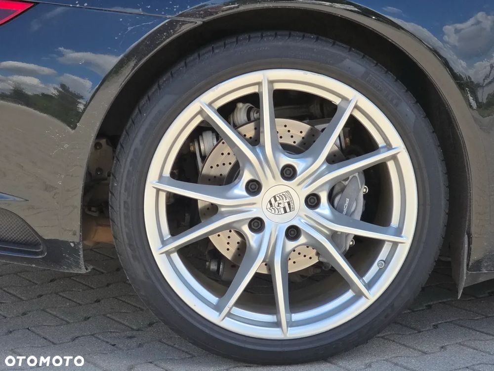 Porsche 911 Carrera PDK - 8
