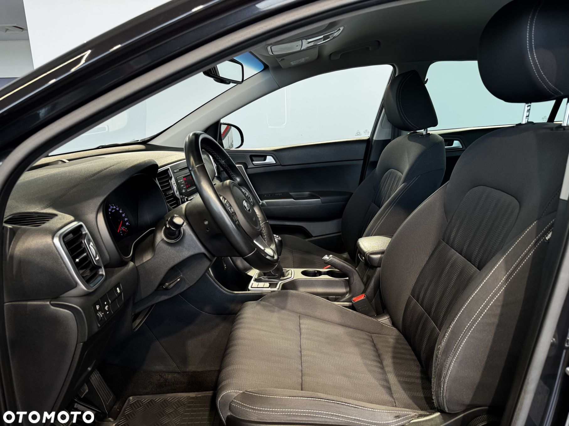 Kia Sportage - 13