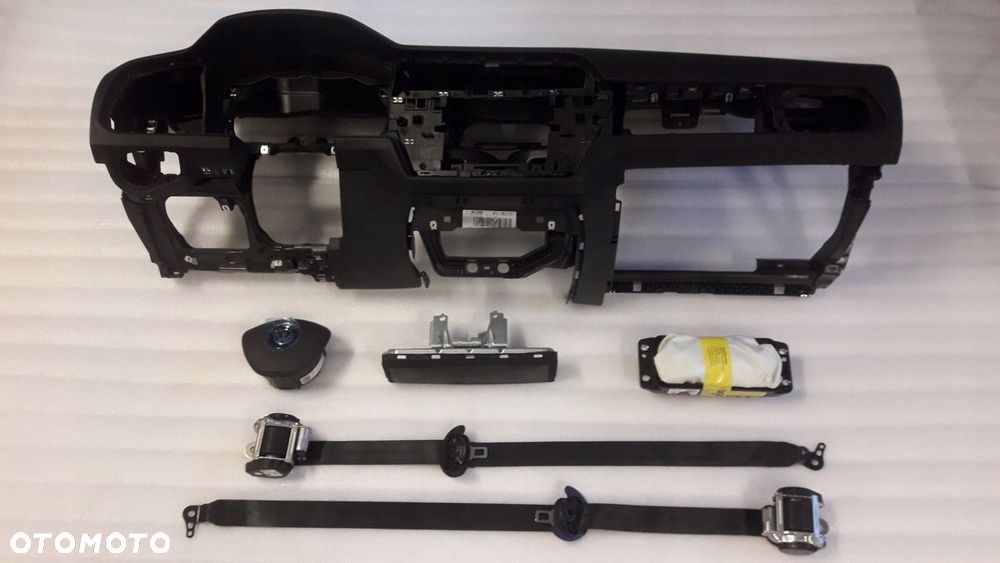 DESKA ROZDZIELCZA VW TOURAN II 5T PODUSZKI AIRBAG