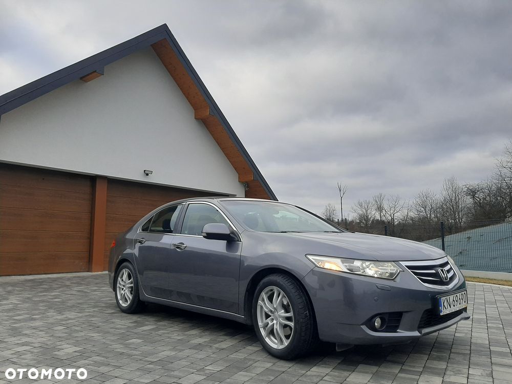 Honda Accord 2.0 Lifestyle - 12