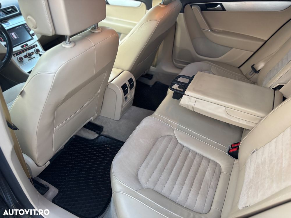 Volkswagen Passat 2.0 TDI BlueMotion Tehnology 4Motion Highline - 26