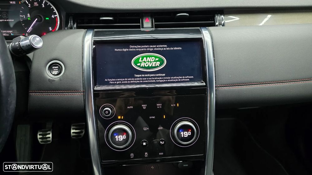 Land Rover Discovery Sport 2.0 eD4 R-Dynamic SE 7L - 17