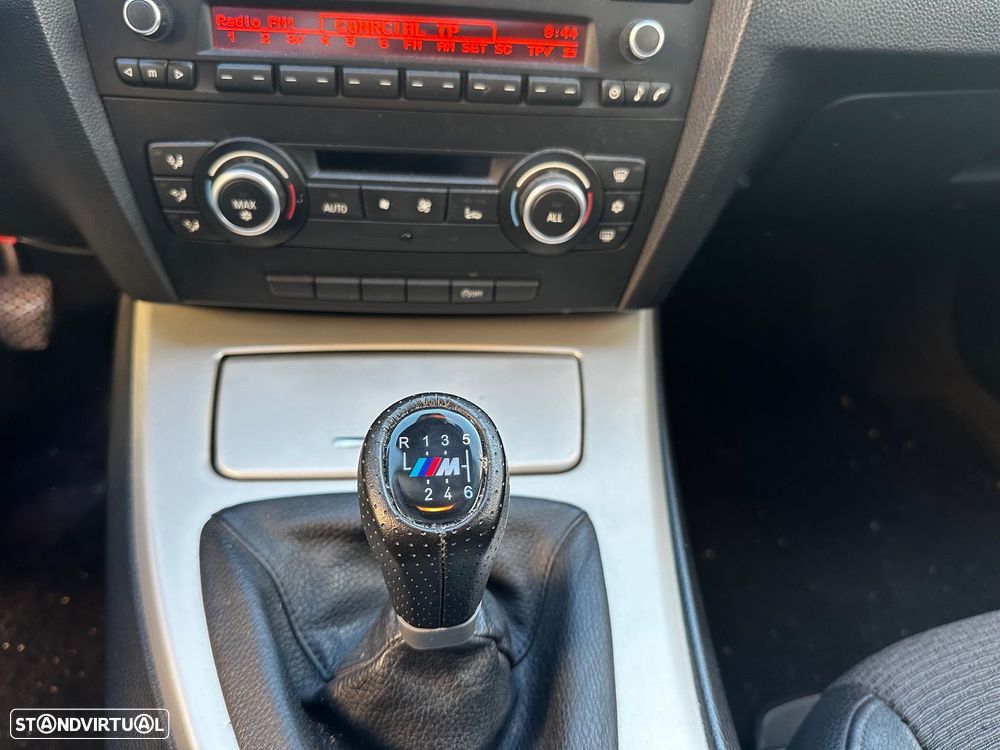 BMW 318 d Navigation - 13