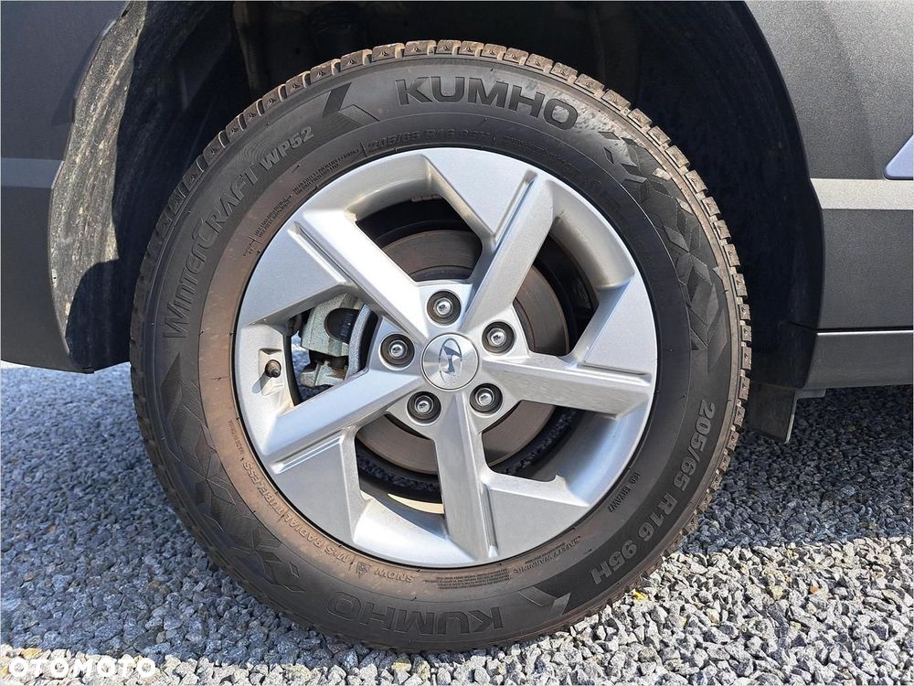 Hyundai Kona - 18