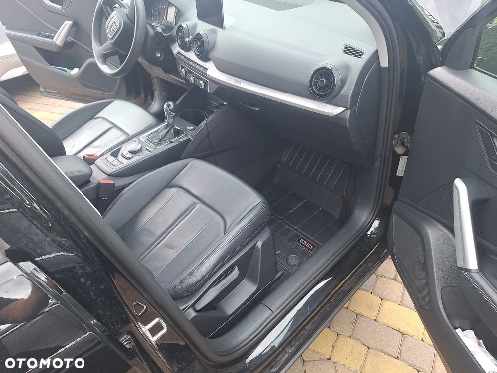 Audi Q2 - 18