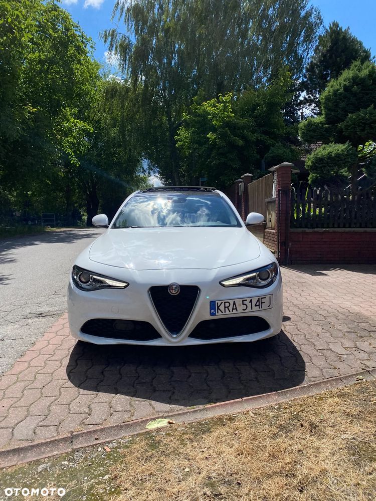 Alfa Romeo Giulia - 2
