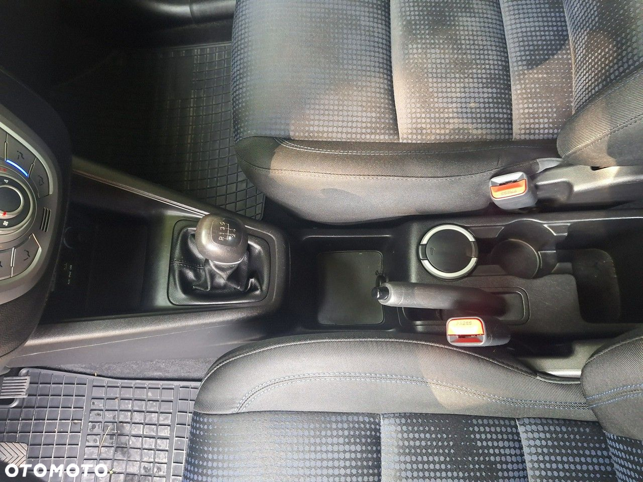 Hyundai ix20 1.4 Fifa World Cup Edition - 17