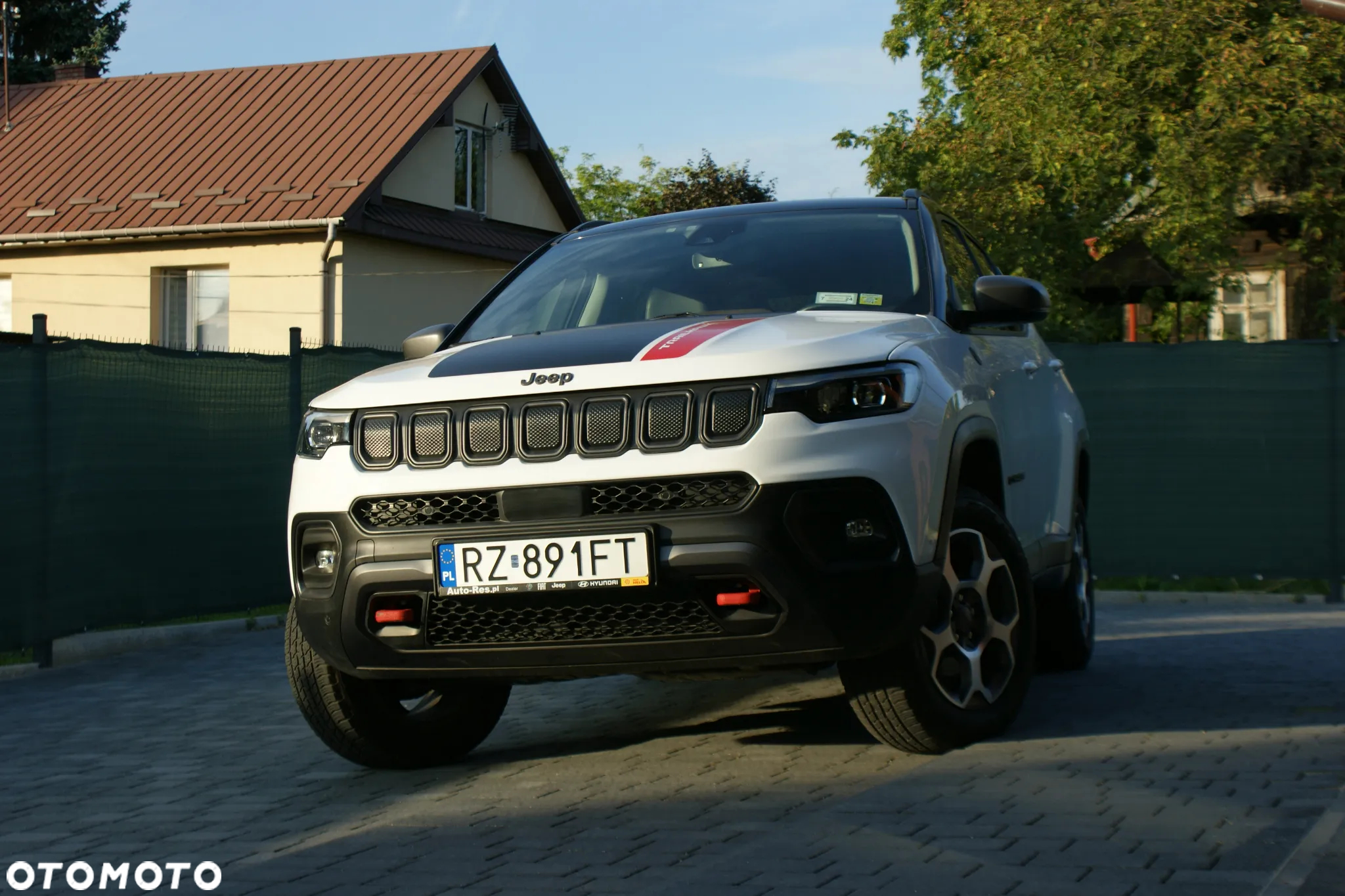 Jeep Compass - 14