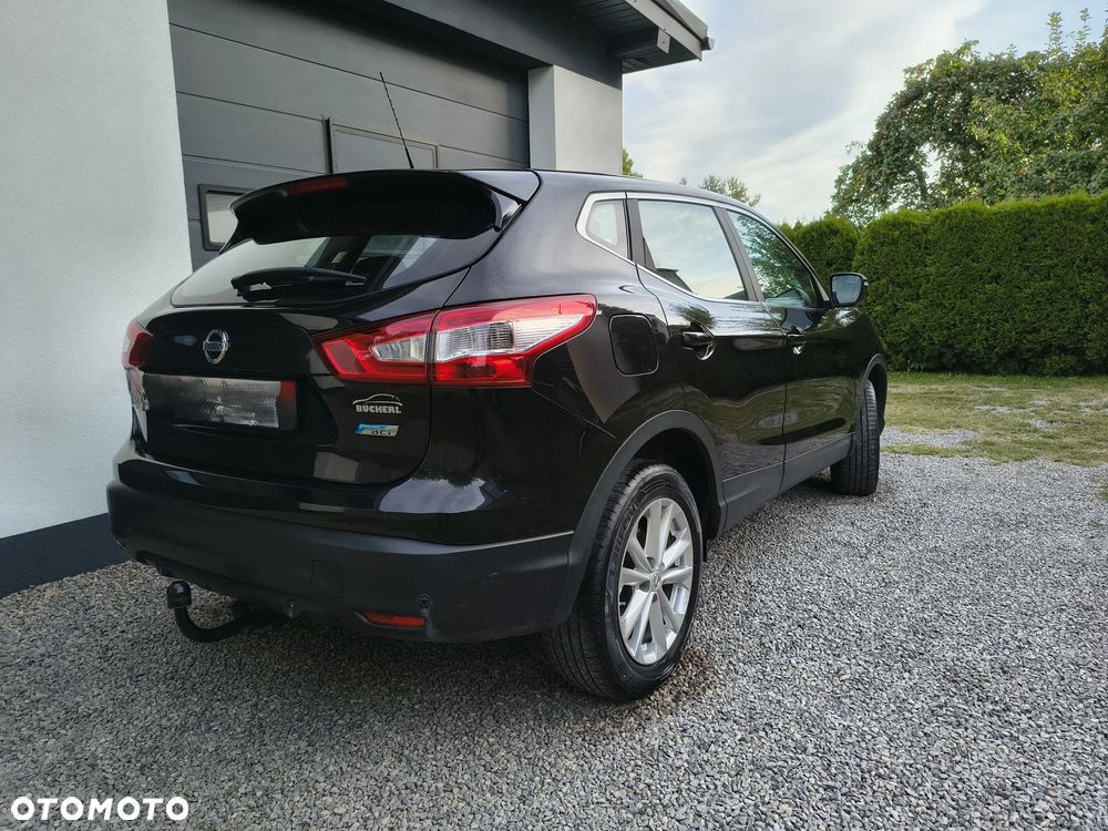 Nissan Qashqai - 2
