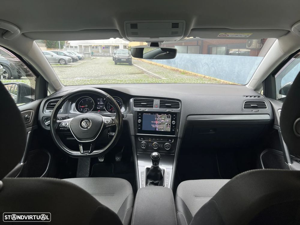 VW Golf Variant 1.6 TDi Confortline - 5