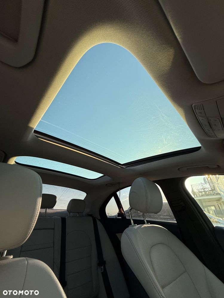 Mercedes-Benz Klasa C 300 7G-TRONIC Avantgarde - 11