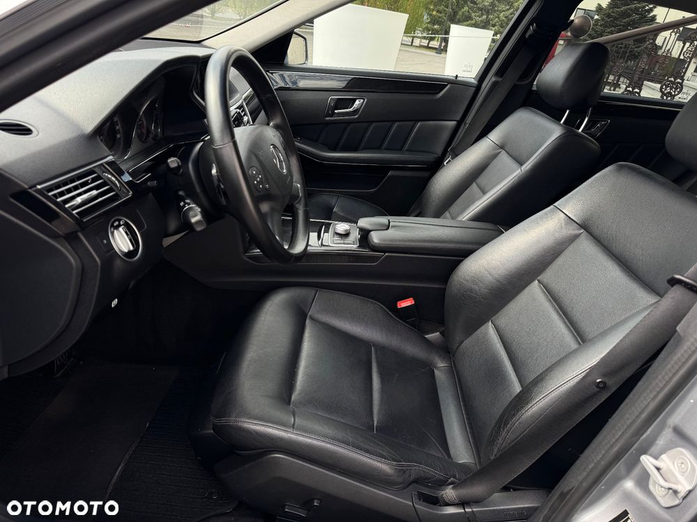 Mercedes-Benz Klasa E 220 CDI Automatik Avantgarde BusinessEDITION - 26