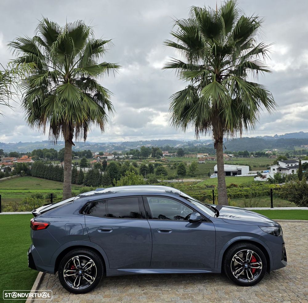 BMW iX2 eDrive20 Pack Desportivo M Pro - 21