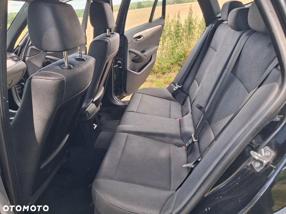 BMW X1 sDrive16d xLine - 14