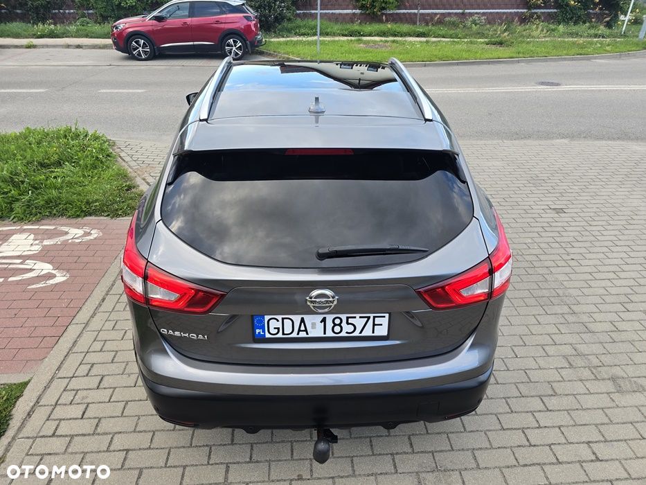 Nissan Qashqai 1.6 DCi Tekna EU6 - 16